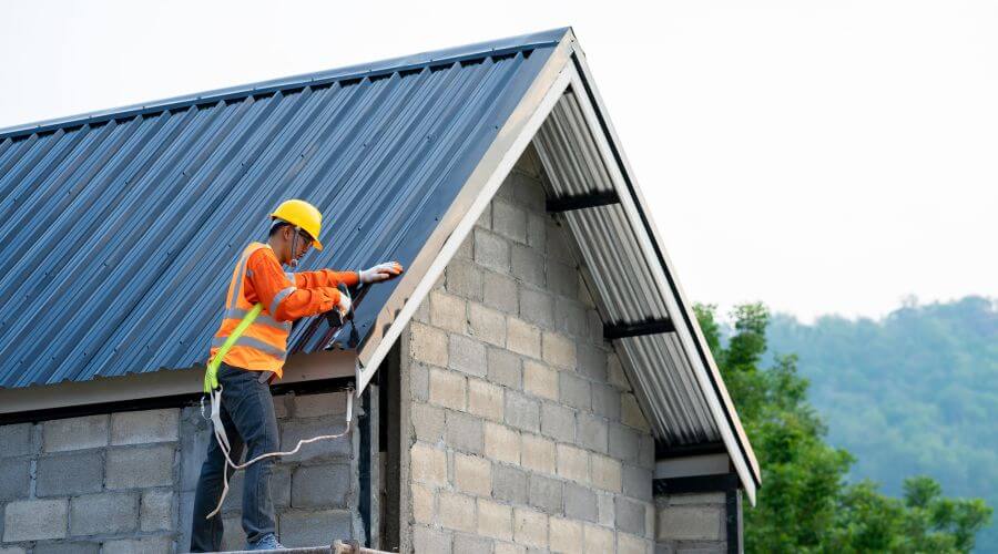 Expert top industrial roofings services in Clayton, KS